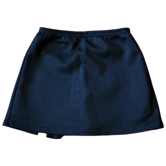 Girl's Identity Skort/Skirt Black W/Front Flap - Picture 3 of 5
